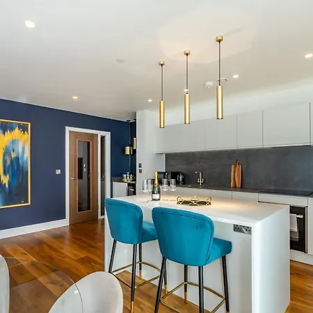 Four Zero Six @ Ryedale House Apartment York