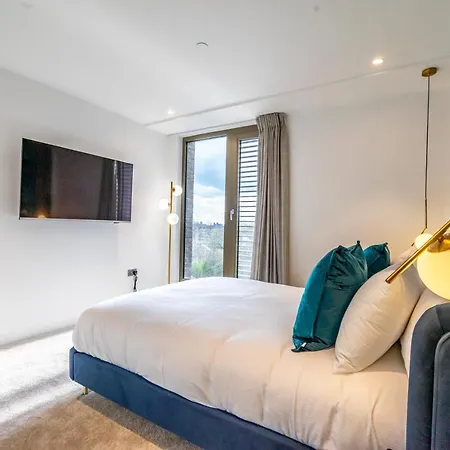 Апартаменты Four Zero Six @ Ryedale House